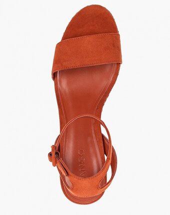 Миниатюра фотографии Босоножки mango
