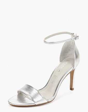 Миниатюра фотографии Босоножки indiana