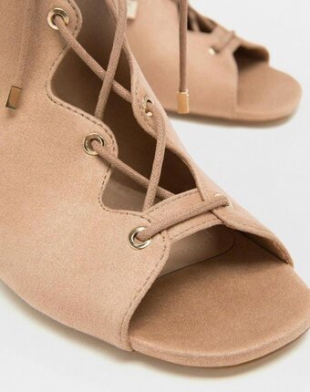 Миниатюра фотографии Босоножки stradivarius