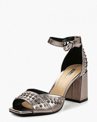 Миниатюра фотографии Босоножки vitacci