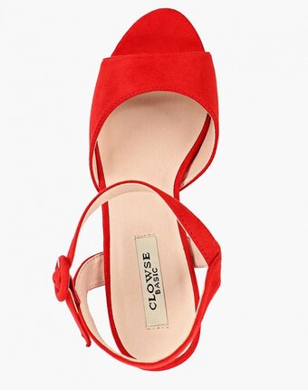 Миниатюра фотографии Босоножки clowse