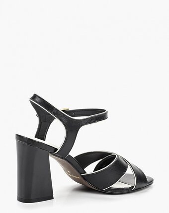 Миниатюра фотографии Босоножки indiana