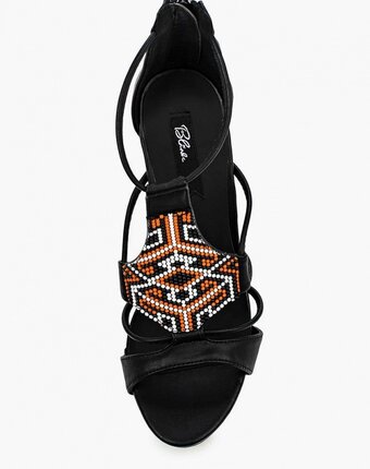 Миниатюра фотографии Босоножки blink