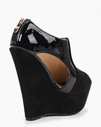 Миниатюра фотографии Босоножки fersini