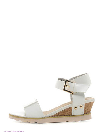 Миниатюра фотографии Босоножки, betsy