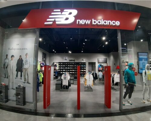 Фотография обувного магазина New balance