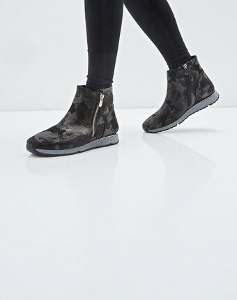 Миниатюра фотографии Ботинки pierre cardin