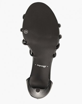 Миниатюра фотографии Босоножки bata