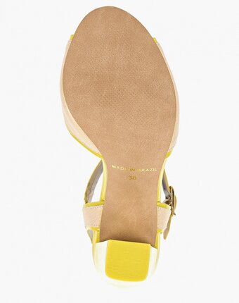 Миниатюра фотографии Босоножки indiana