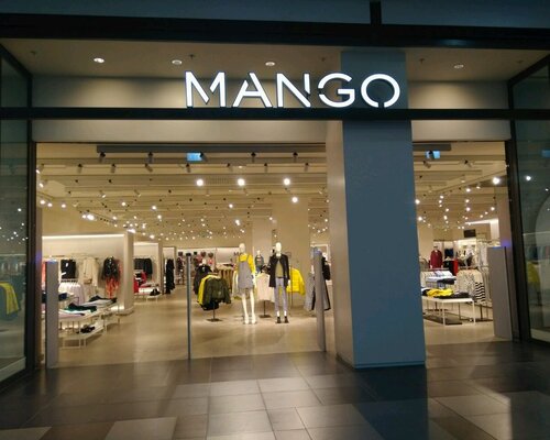 Фотография обувного магазина Mango