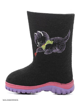 Миниатюра фотографии Валенки, кукморский валяльно-войлочный комбинат