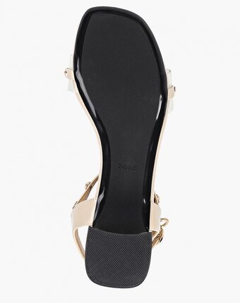 Миниатюра фотографии Босоножки chezoliny