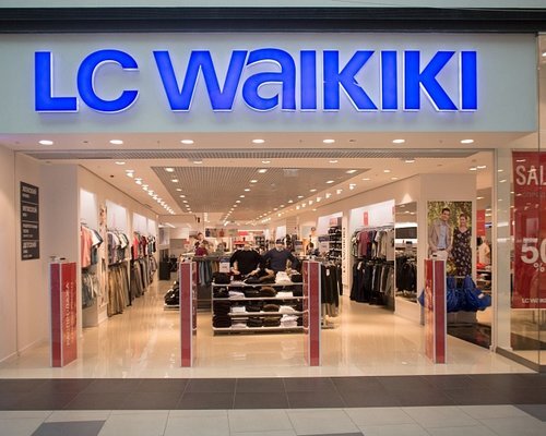 Фотография обувного магазина LC Waikiki