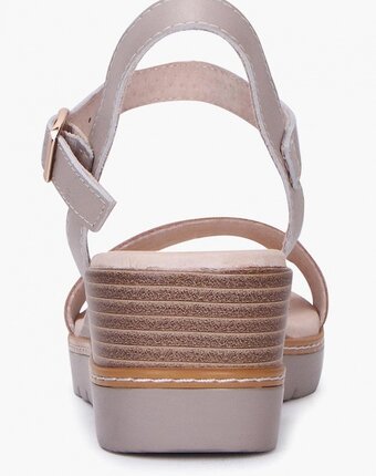 Миниатюра фотографии Босоножки alessio nesca