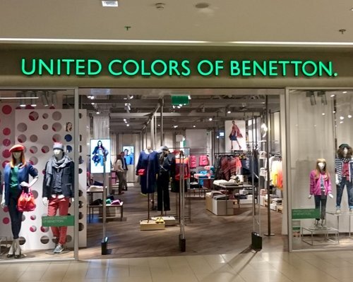 Фотография обувного магазина United Colors Of Benetton