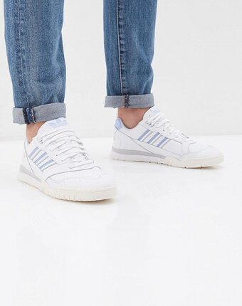 Миниатюра фотографии Кроссовки adidas originals