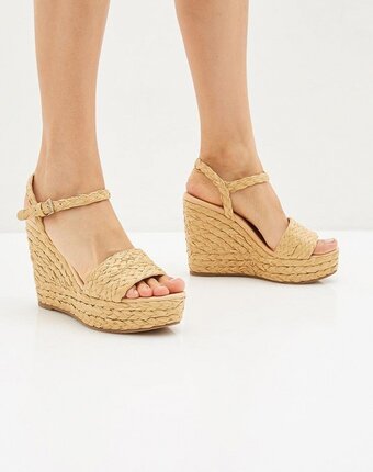 Миниатюра фотографии Босоножки mango