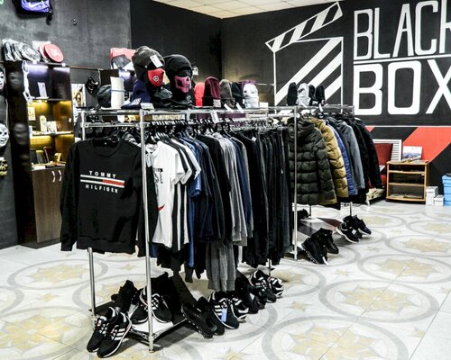 Фотография обувного магазина Black Box