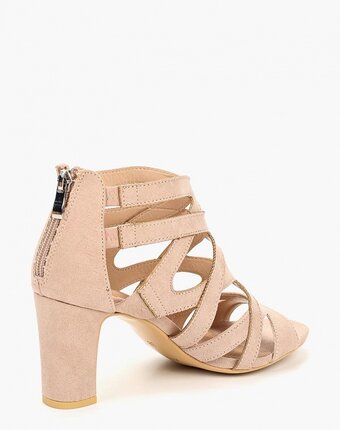 Миниатюра фотографии Босоножки bata