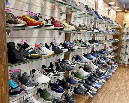 Фотография обувного магазина Mens shop
