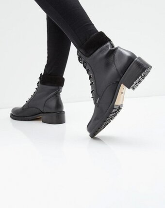 Миниатюра фотографии Ботинки mexx