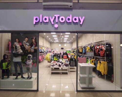 Фотография обувного магазина playToday