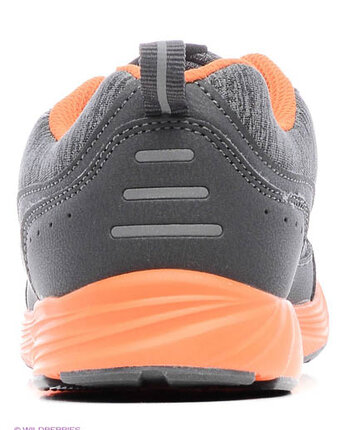 Миниатюра фотографии Кроссовки, зебра