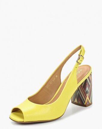 Миниатюра фотографии Босоножки indiana