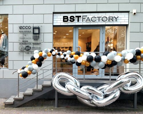 Фотография обувного магазина BSTFactory