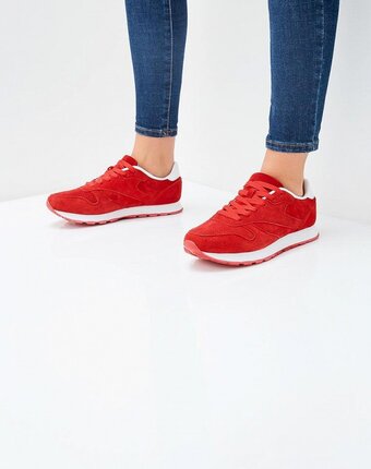 Миниатюра фотографии Кроссовки escan