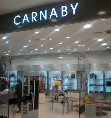 Фотография обувного магазина Carnaby на Ибрагимова