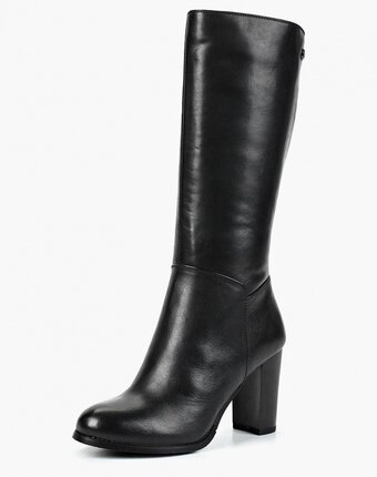 Миниатюра фотографии Сапоги pierre cardin