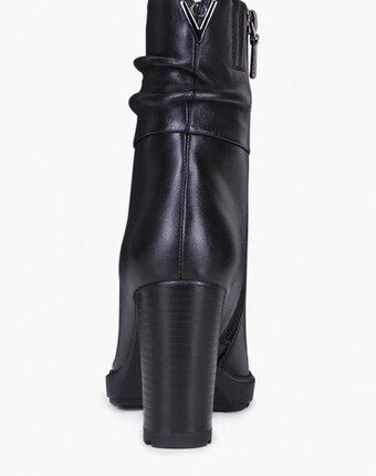 Миниатюра фотографии Ботильоны pierre cardin