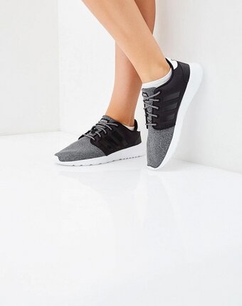 Миниатюра фотографии Кроссовки adidas