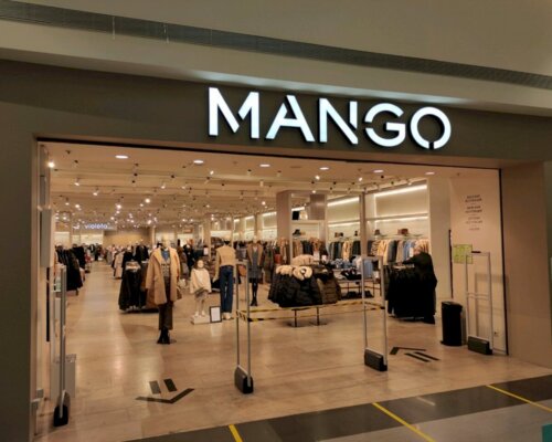 Фотография обувного магазина Mango