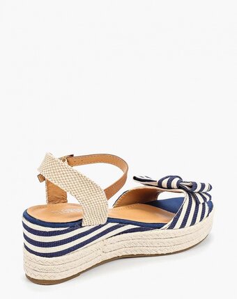 Превью изображения Босоножки clowse Миниатюра фотографии Босоножки clowse