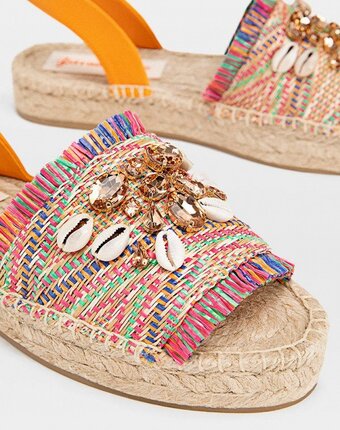 Миниатюра фотографии Эспадрильи stradivarius