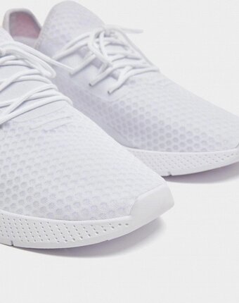 Миниатюра фотографии Кроссовки pull&bear