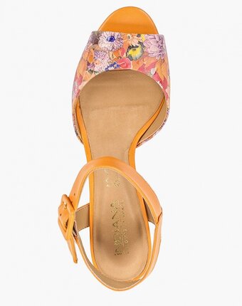 Миниатюра фотографии Босоножки indiana