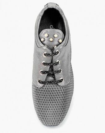 Миниатюра фотографии Кроссовки hestrend