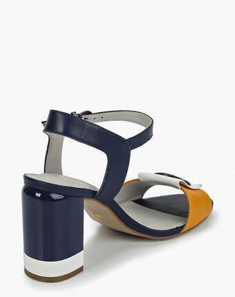 Миниатюра фотографии Босоножки indiana