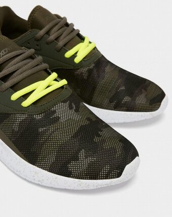 Миниатюра фотографии Кроссовки pull&bear