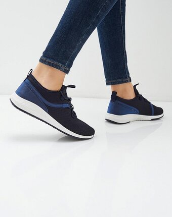 Миниатюра фотографии Кроссовки findlay