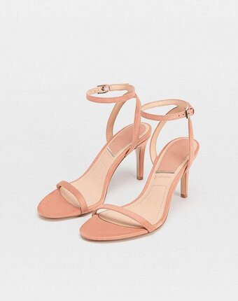 Миниатюра фотографии Босоножки stradivarius