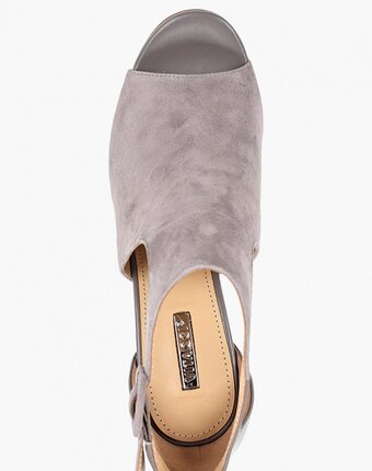 Миниатюра фотографии Босоножки vitacci