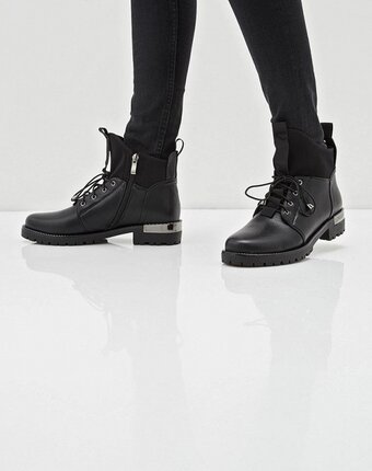 Миниатюра фотографии Ботинки vivian royal