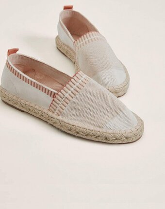 Миниатюра фотографии Эспадрильи oysho