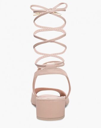 Миниатюра фотографии Босоножки alla pugachova