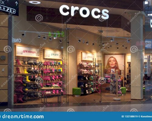 Фотография обувного магазина Crocs