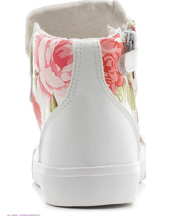 Миниатюра фотографии Кеды, зебра